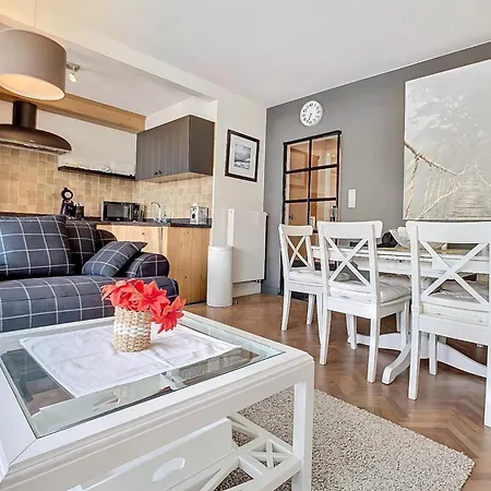 In Near Belgian Coast * Кнокке-Хейст